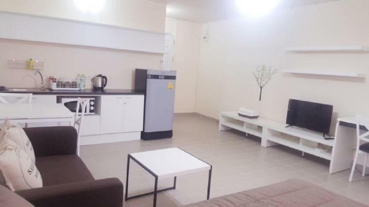 Popular Condo C4 Nonthaburi Dış mekan fotoğraf